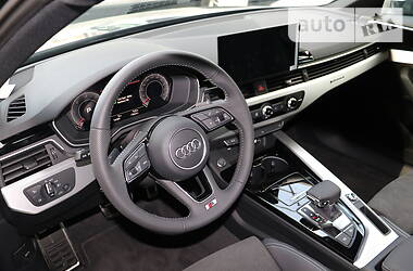 Седан Audi A4 2020 в Дніпрі