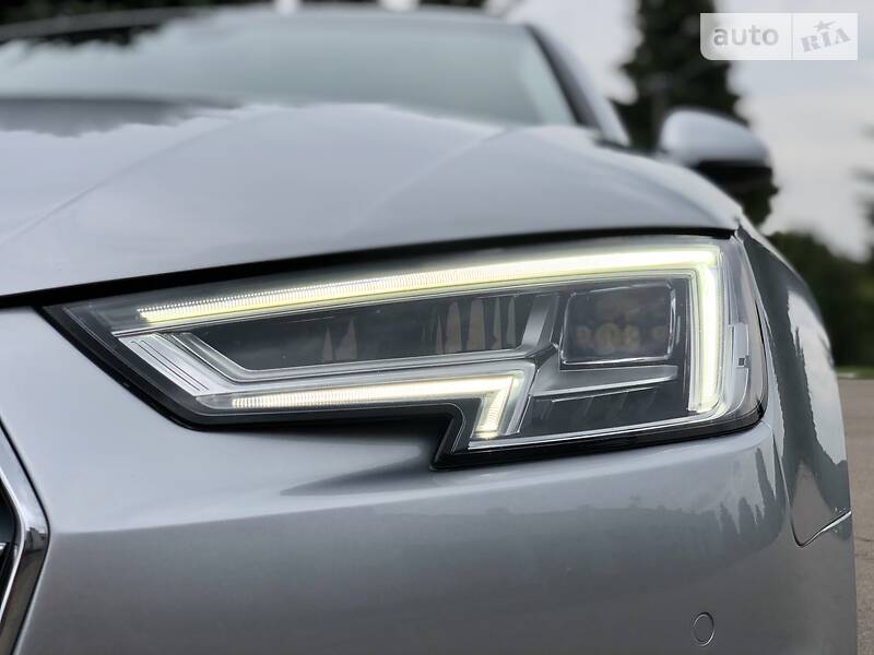 Седан Audi A4 2018 в Рівному