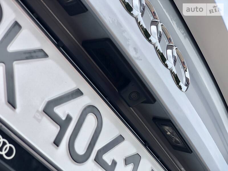 Седан Audi A4 2018 в Рівному