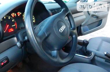 Универсал Audi A4 1999 в 