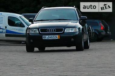 Универсал Audi A4 1999 в 