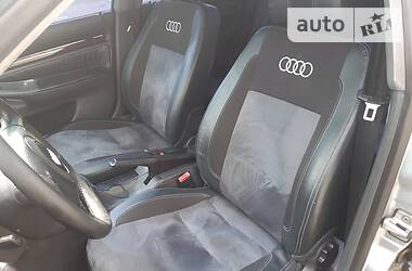 Седан Audi A4 1998 в 