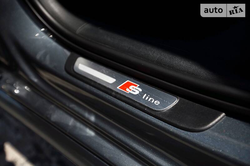 Седан Audi A4 2014 в Харкові