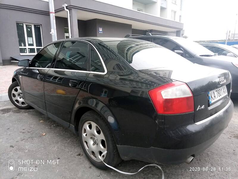 Седан Audi A4 2004 в Киеве