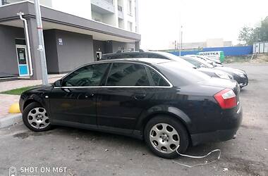 Седан Audi A4 2004 в 