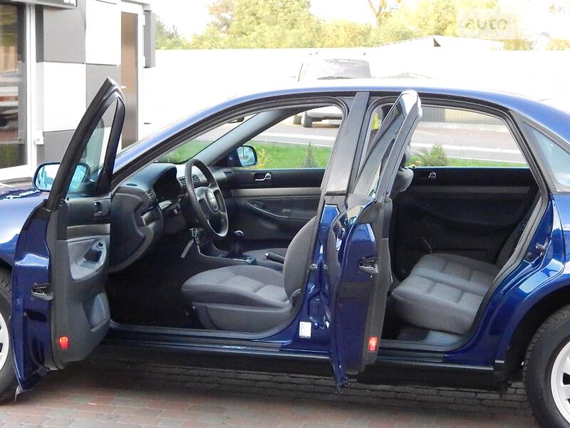 Седан Audi A4 2000 в Сарнах фото 108 Седан Audi A4 2000 в Сарнах