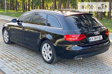 Універсал Audi A4 2011 в Житомирі