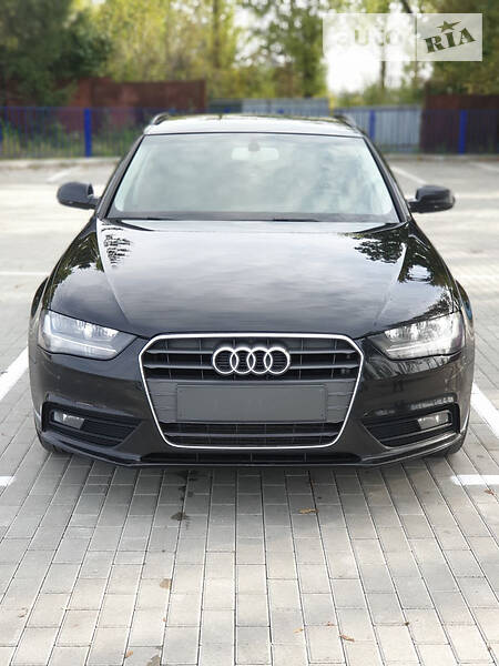 Универсал Audi A4 2012 в Тернополе