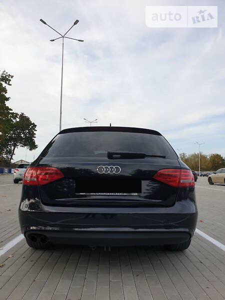 Универсал Audi A4 2012 в Тернополе