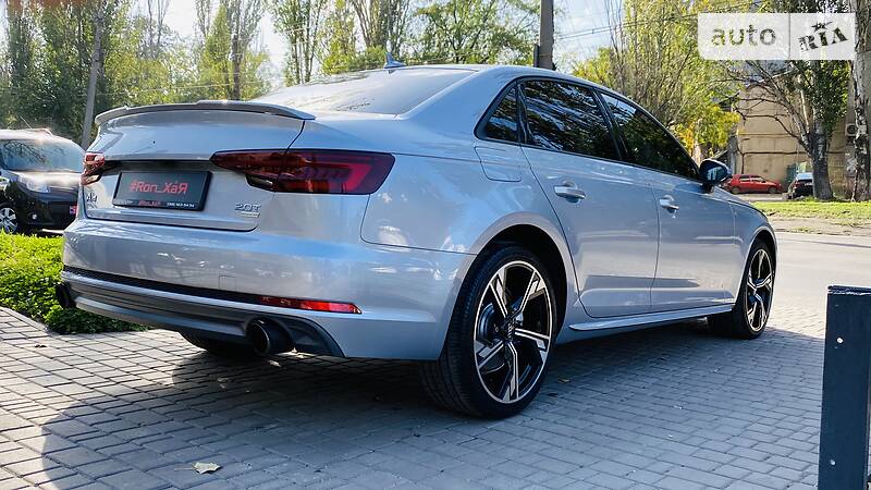 Седан Audi A4 2018 в Одессе