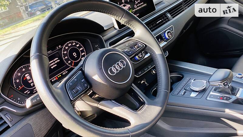 Седан Audi A4 2018 в Одессе