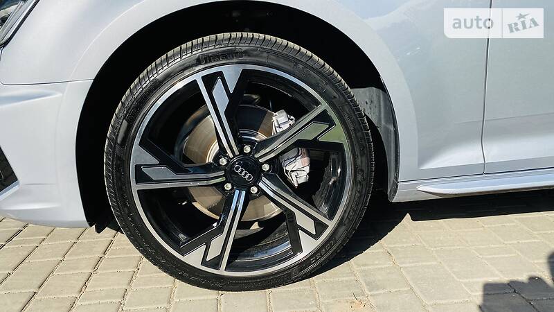 Седан Audi A4 2018 в Одессе