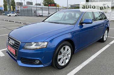 Универсал Audi A4 2009 в Киеве