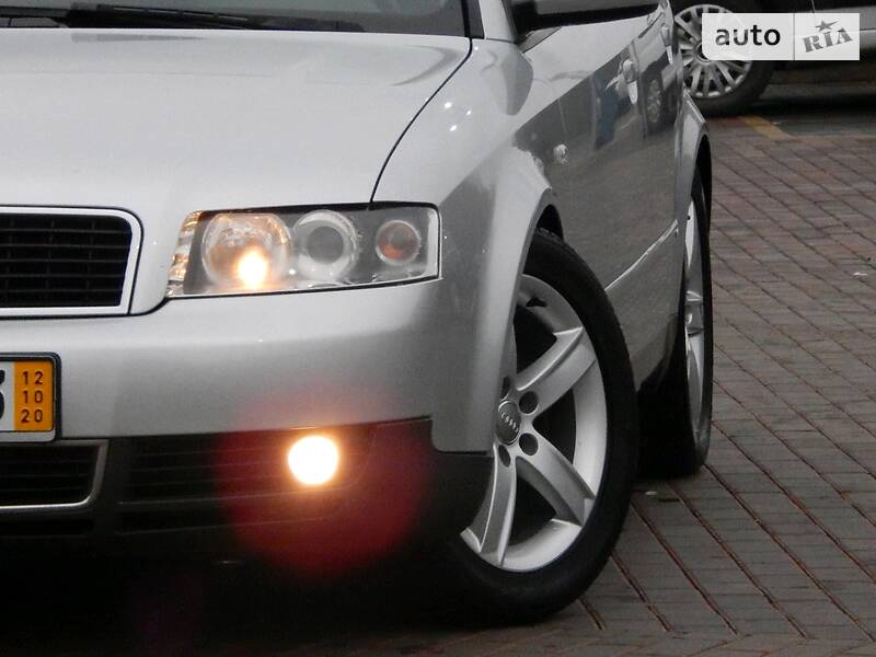Универсал Audi A4 2002 в Сарнах