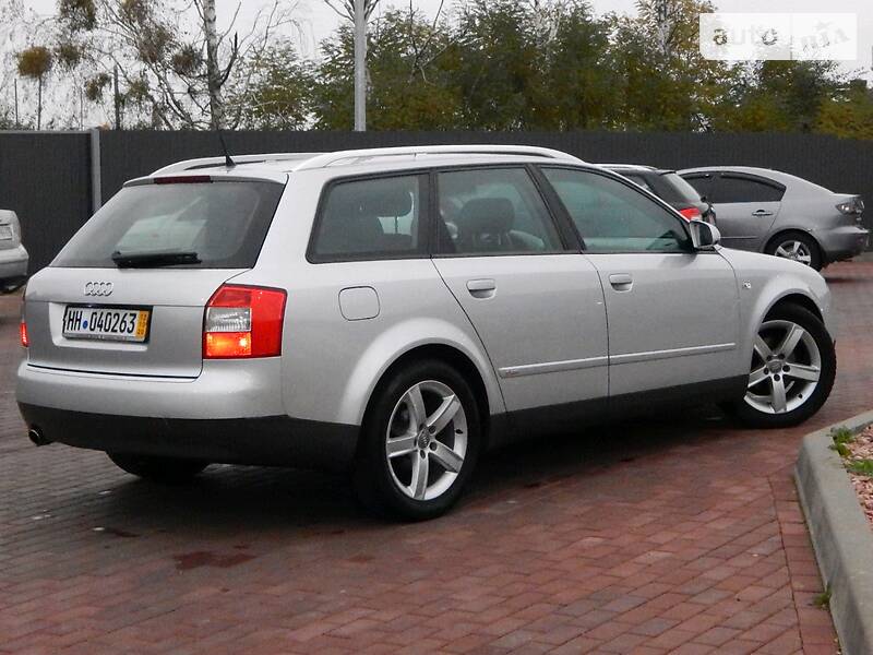 Универсал Audi A4 2002 в Сарнах