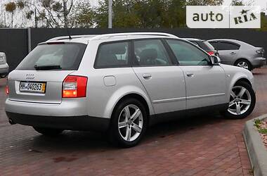 Универсал Audi A4 2002 в 