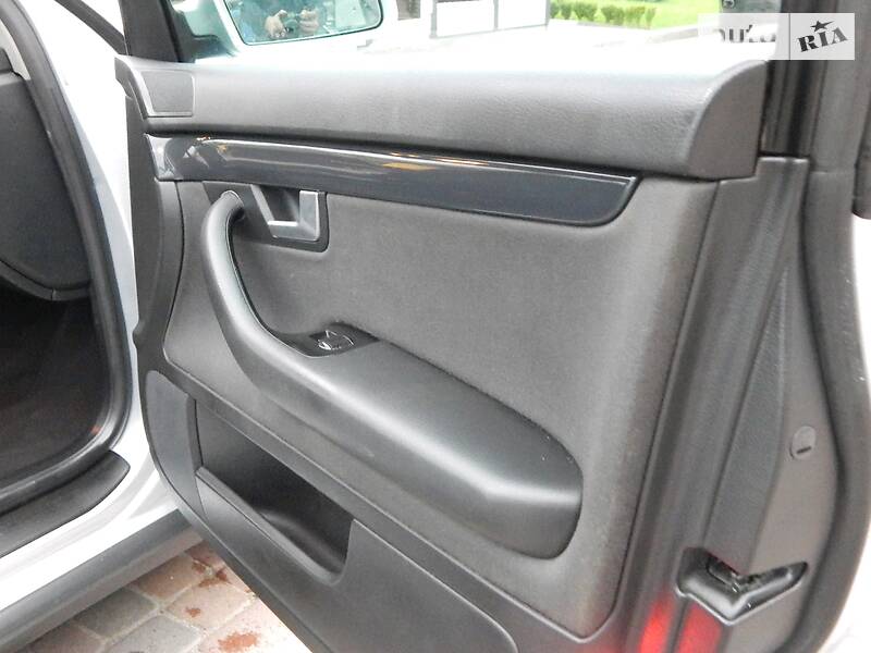 Универсал Audi A4 2002 в Сарнах
