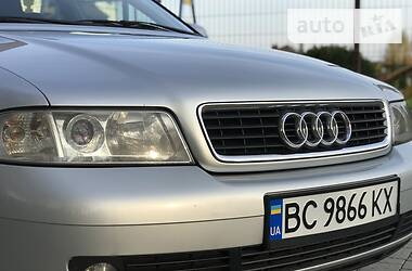 Седан Audi A4 1999 в Стрые