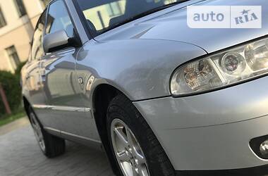 Седан Audi A4 1999 в Стрые