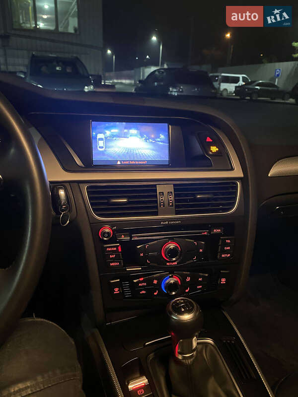 Седан Audi A4 2014 в Одессе