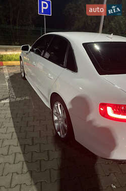 Седан Audi A4 2014 в Одессе
