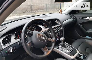 Седан Audi A4 2013 в Кривом Роге