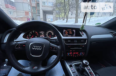 Универсал Audi A4 2011 в Нововолынске