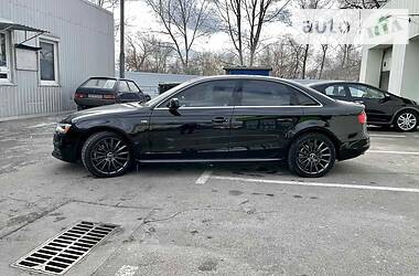 Седан Audi A4 2015 в Киеве