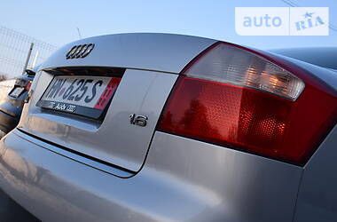 Седан Audi A4 2004 в Дрогобыче