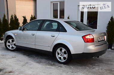 Седан Audi A4 2004 в Дрогобыче