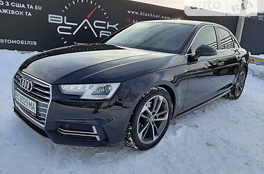 Седан Audi A4 2015 в Львове