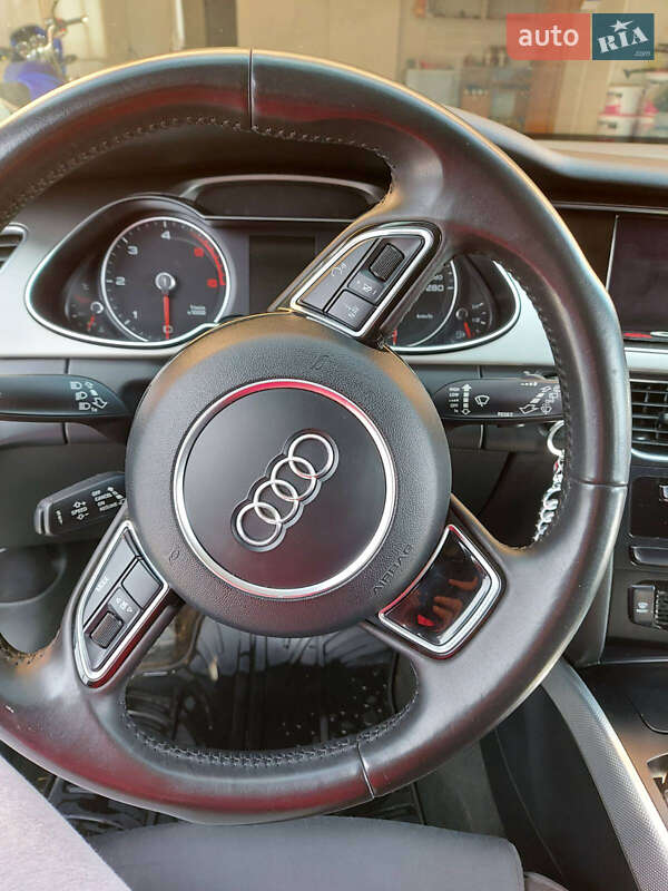 Универсал Audi A4 2014 в Хусте