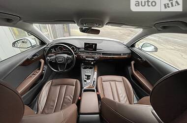 Седан Audi A4 2016 в Киеве