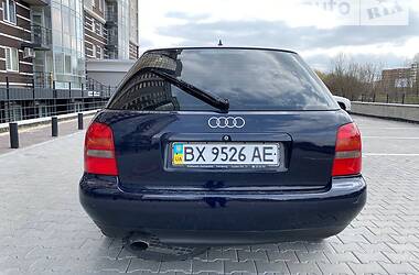 Универсал Audi A4 1998 в Хмельницком
