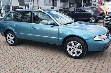 Универсал Audi A4 1999 в Сарнах