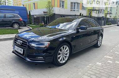 Седан Audi A4 2014 в Киеве