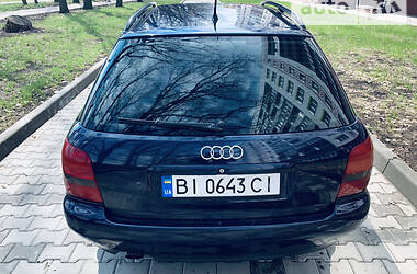 Универсал Audi A4 1998 в Полтаве