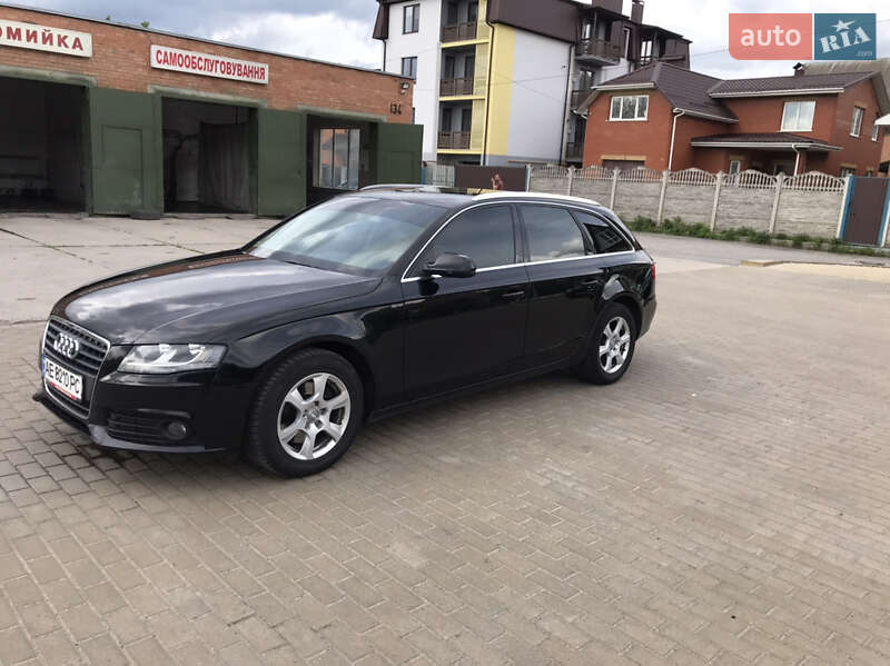 Audi A4 2011