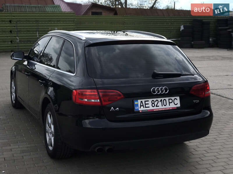 Универсал Audi A4 2011 в Виннице