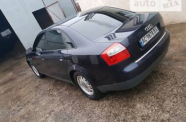 Седан Audi A4 2001 в Нововолынске