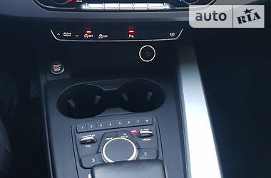 Универсал Audi A4 2017 в Киеве