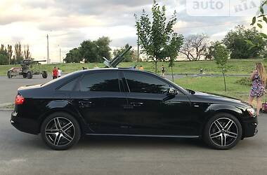 Седан Audi A4 2014 в Кривом Роге