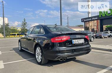 Седан Audi A4 2015 в Киеве