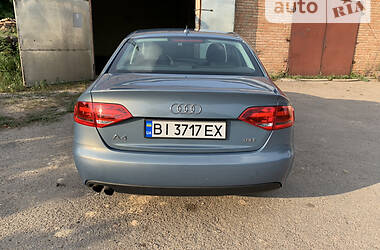 Седан Audi A4 2008 в Лохвице