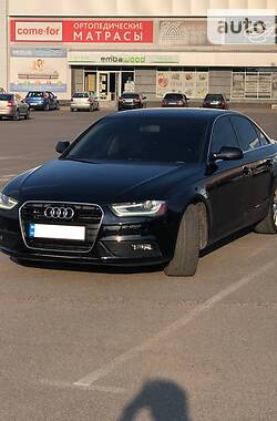 Седан Audi A4 2013 в Полтаве