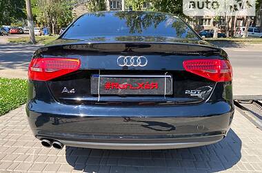 Седан Audi A4 2012 в 