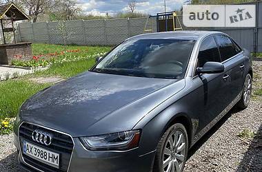 Седан Audi A4 2012 в Харькове