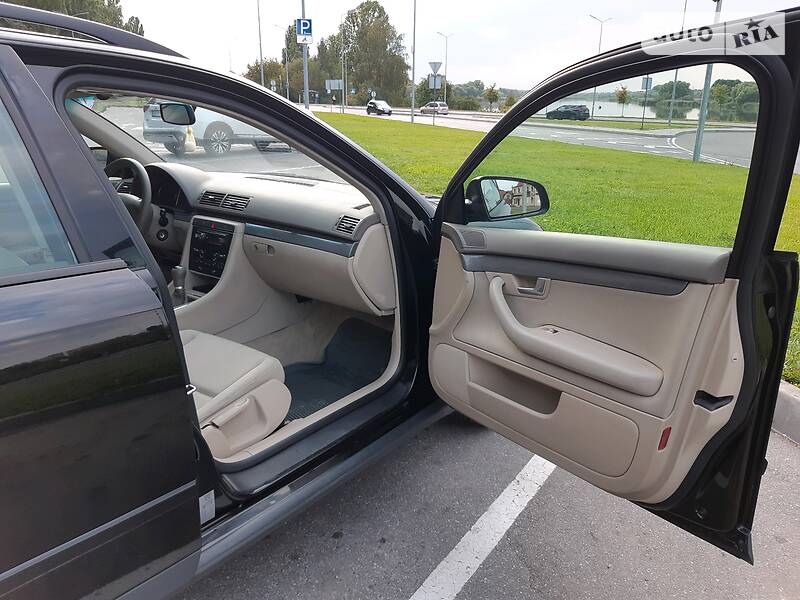 Универсал Audi A4 2002 в Виннице