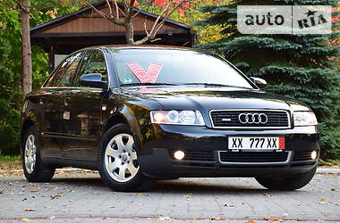 Седан Audi A4 2004 в Дрогобыче