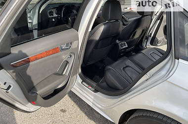 Седан Audi A4 2012 в 
